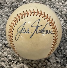 PSA/DNA Unveils New, More Secure Letters of Authenticity 6