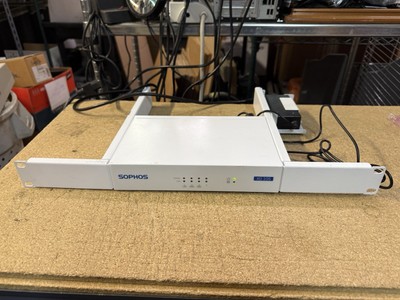 Sophos XG 105 rev2 4 Port Gigabit Router Firewall w/ Power Adapter & Rack Mounts