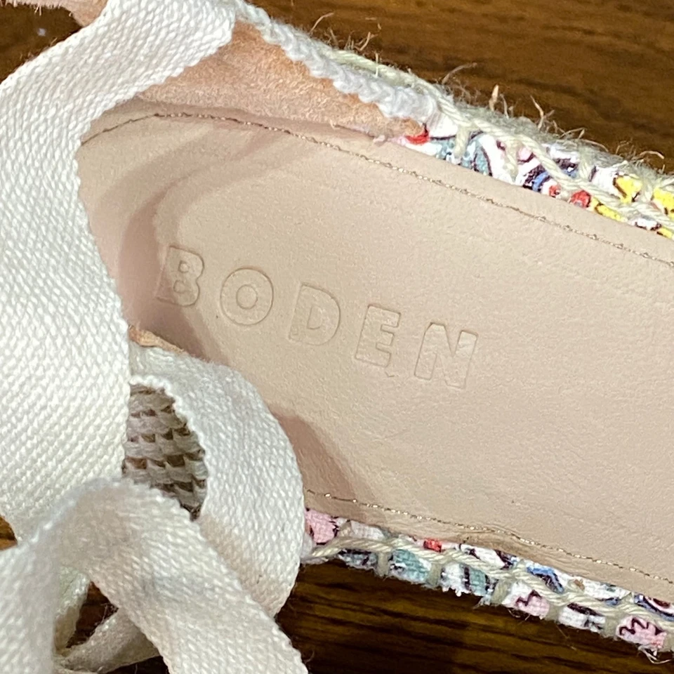 Zapatos para mujer Boden alpargata cuña estampado floral envoltura al tobillo adornados EU 41 Foto 4 de 4