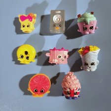 mixed lot of eight Shopkins figures
