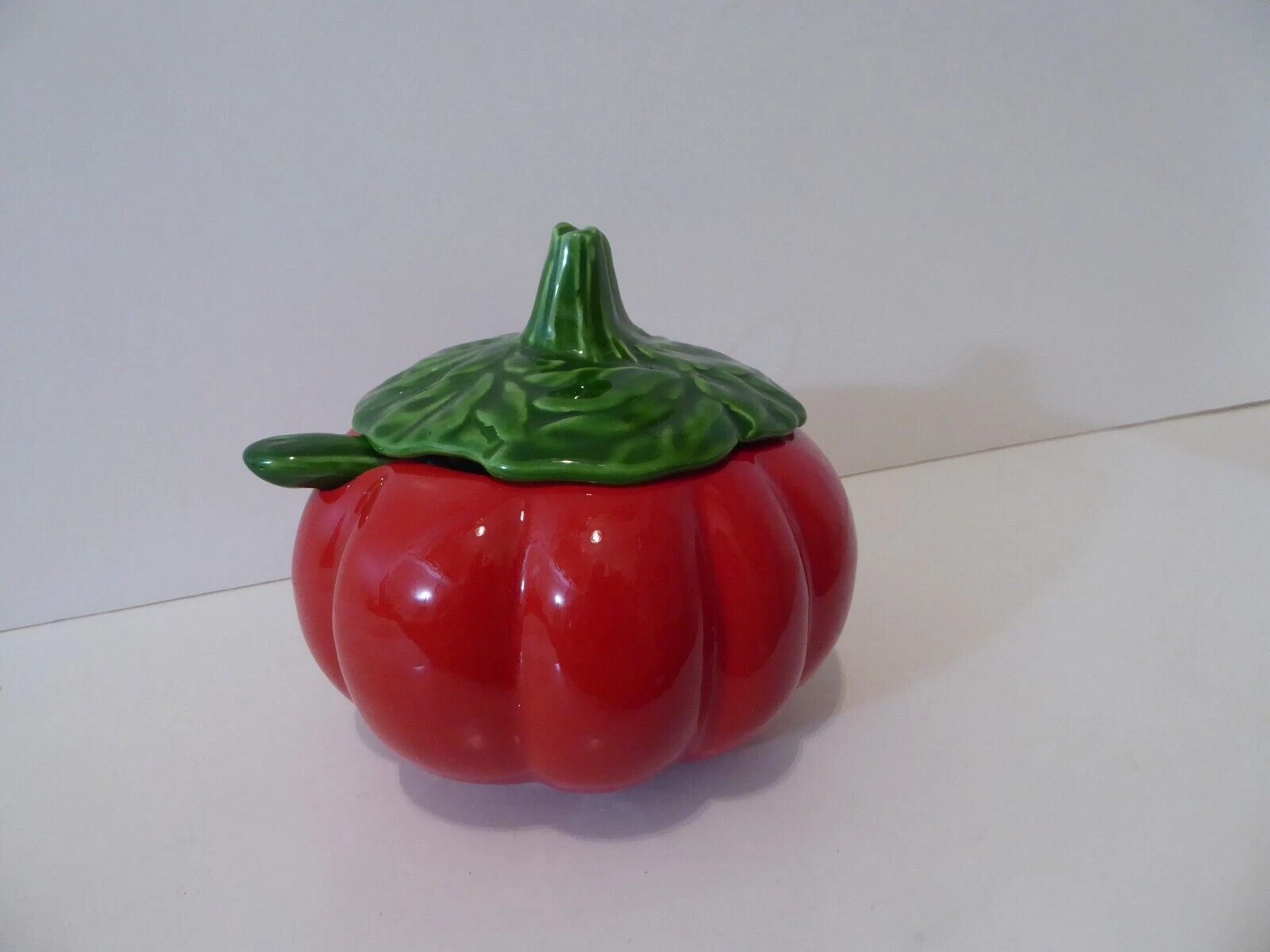 Ceramic Tomato Covered Sauce, Serving Bowl, Dish with Ladle (S3