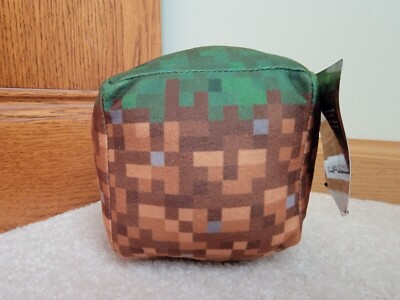 Toy Factory Minecraft Grass Block Plush Toy 4'' New With Tags 2019