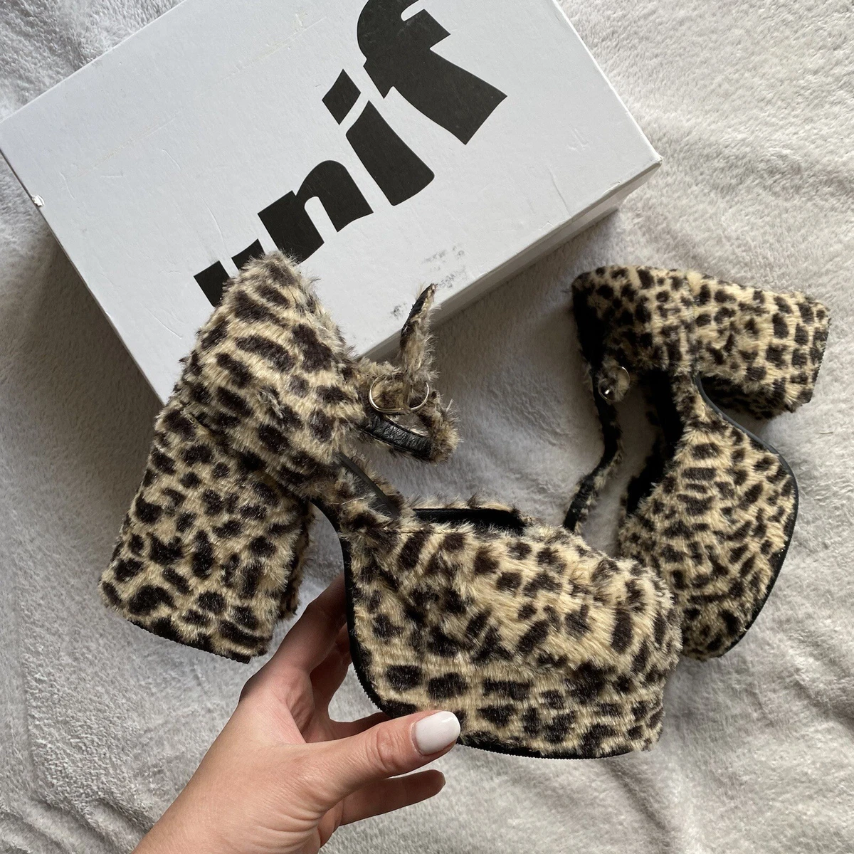 Unif stace platform leopard discount