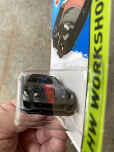 HOT WHEELS FERRARI 599XX GRIS PLATA HW TALLER BONITO 2015 - Imagen 8 de 9