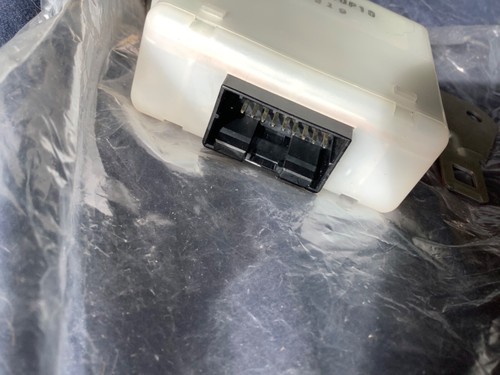 DATSUN 300ZX control assembly nos. 28550 - 30P10 - Picture 4 of 5