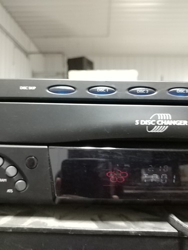 RCA RP-8070D 5-Disc CD Changer - Picture 3 of 9