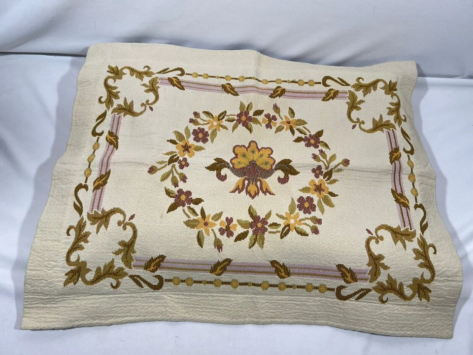 Floral Geometric Matelassse Coverlet Pillow Sham Bedspread Embroidered Set - Image 2 of 4