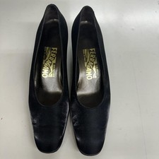 Salvatore Ferragamo black leather pointed toe pumps