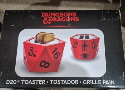 Uncanny Brands Dungeons & Dragons Halo 2-Slice/Cool Touch Toaster New Open Box.