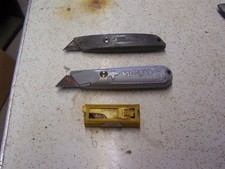 2 UTILITY KNIFES ( NON-RETRACKABLE) STANLEY/ ...