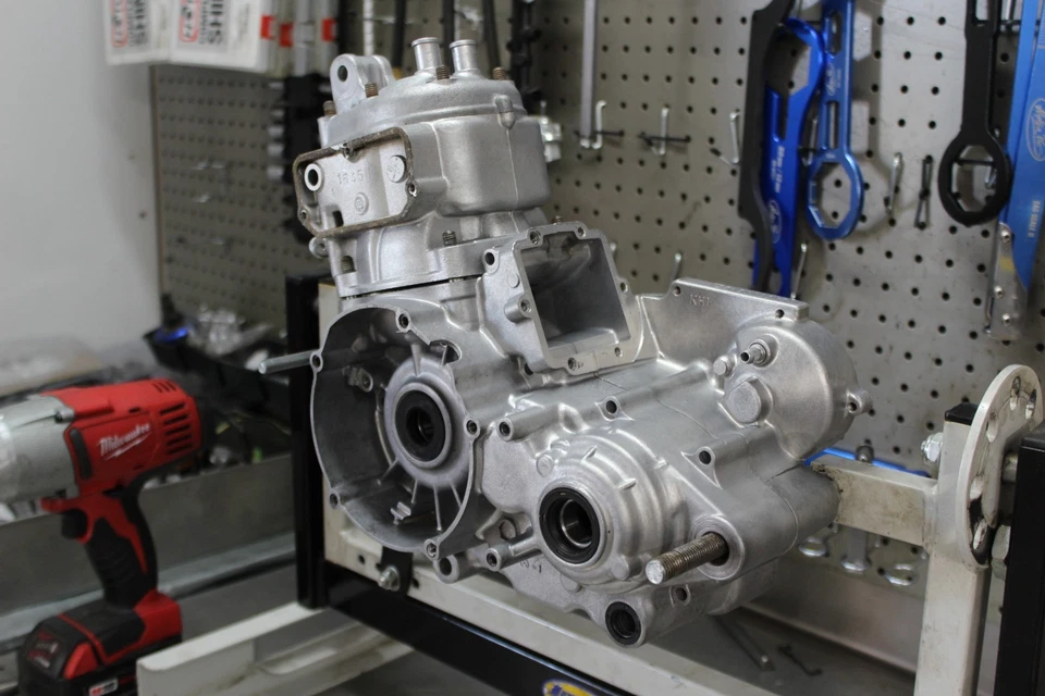 09-18 Honda CRF450R Engine Rebuild Service Complete Bottom Top End Vapor Blast — 第 4/4 张图片