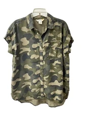 C&C California S Green Camo Shirt Tunic Top Blouse Grunge Gorpcore Hiking Camp