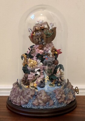 Franklin Mint Noah's Ark Music Box by Bill Bell Glass Cover