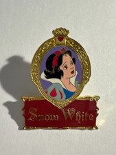 DLR - Snow White - Princess Portrait 2001 Disney Pin G1