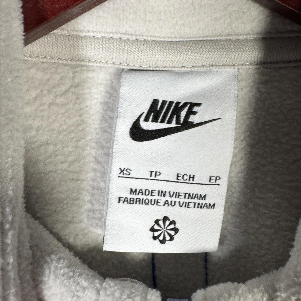 Nike Fleece Pullover Womens Extra Small Colorblock 1/4 Zip Cropped Jacket - Image 3 of 4