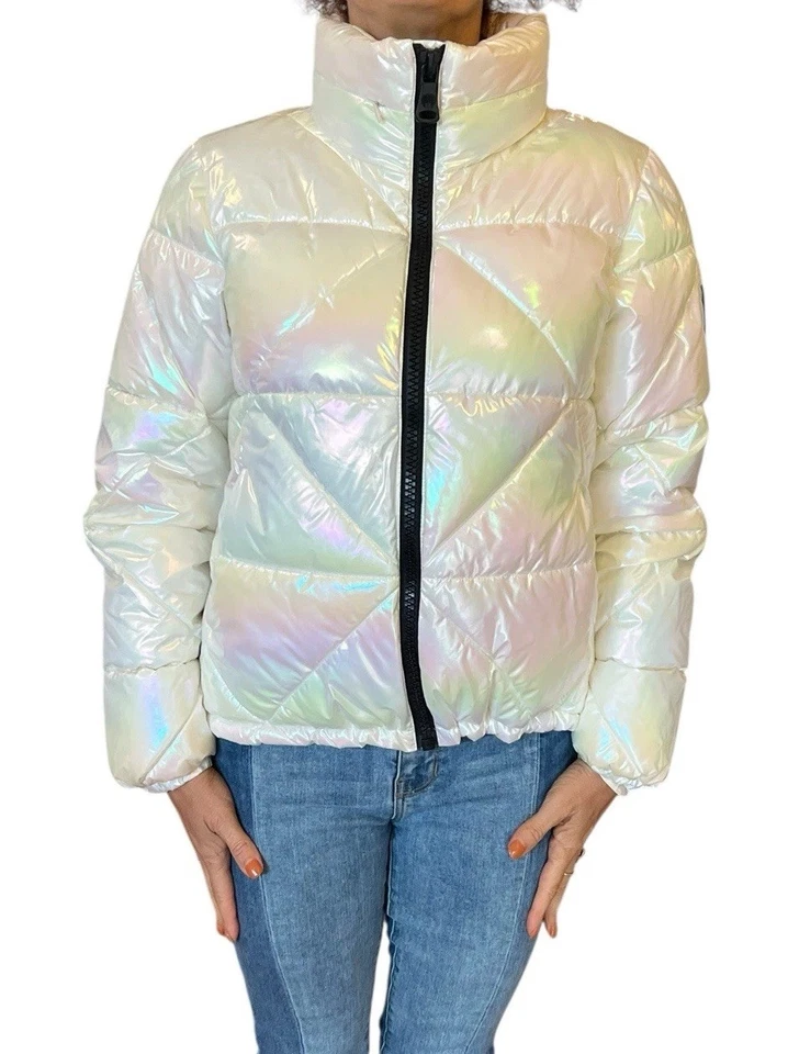 Jaqueta Vince Camuto Puffer Casaco V22754 Irridescente com Capuz Cropped Embalável Pequena - Imagem 3 de 4