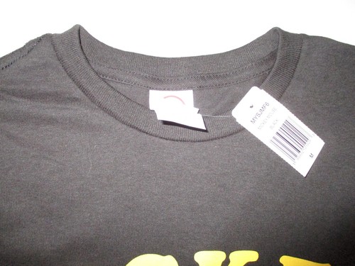 Adult Medium NWT Mickey Mouse T-Shirt Black Short Sleeve New With Tags - Picture 3 of 3