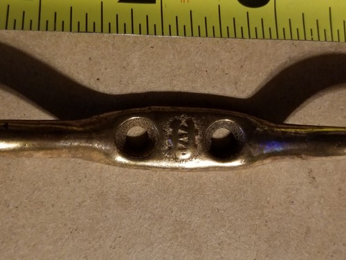 Vintage WC Wilcox-Crittenden Bronze 1.7 Oz / 4.5" Rope Tie Down Boat Cleat NICE! - Picture 3 of 6