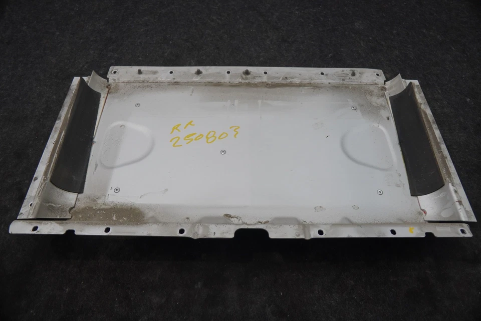 Fuel Tank Shield Protection Skid Plate 6G33-9N172-AE Aston Martin V8 Vantage 08 - Image 2 of 4