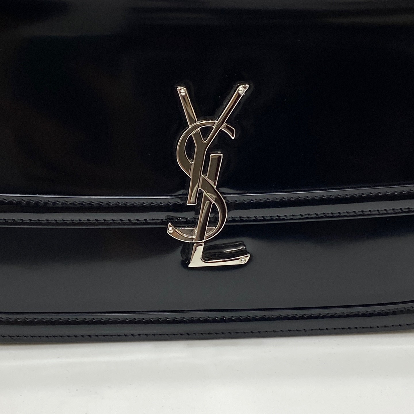 Borsa a tracolla media Saint Laurent Solerino nera 711039 141005959