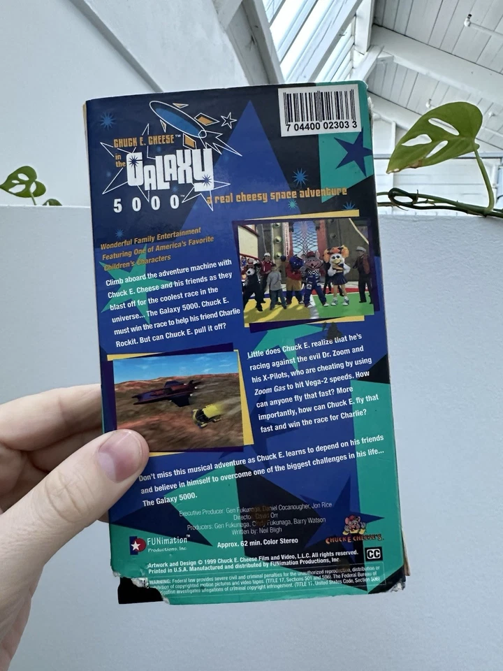 Chuck E Cheese In The Galaxy 5000 A Real Cheesy Space Adventure VHS 1999 RARE - Image 2 of 4