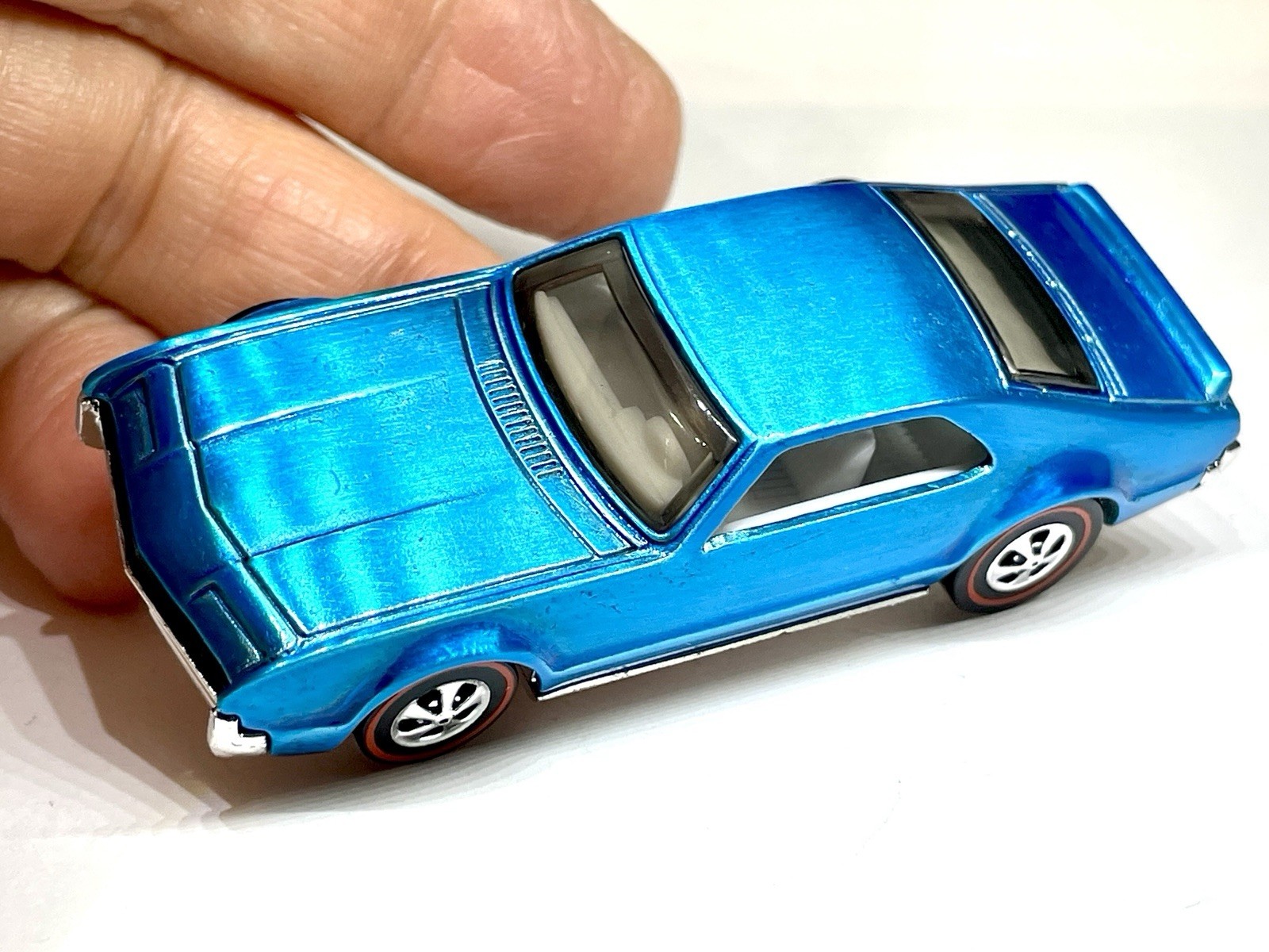 🔥 Hot Wheels 🔥 CUSTOM MADE REDLINE ‘66 Toronado Spectraflame Blue