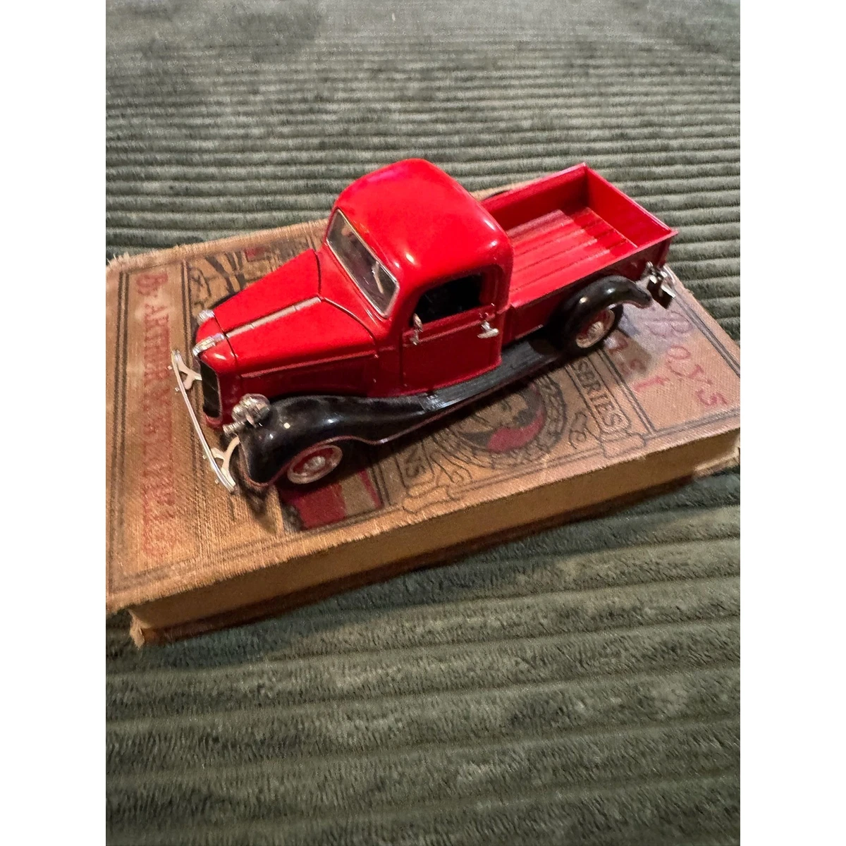 【希少】SOLIDO 1936 FORD V8 TEXACOレッカー1/18赤 希少】SOLIDO 1936 FORD V8 TEXACOレッカー1/18赤 希少】SOLIDO 1936