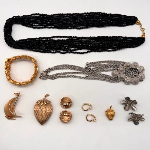 Vintage Crown Trifari Jewelry Lot Goldtone Brooches Earrings Necklace Bracelets