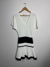 Genny Italy By Gianni Vesace Beatiful Stretch Viscose Dress V-neck Size 42IT