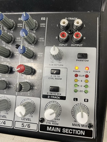 Behringer Xenyx 802 8 Canales EQ Control Phantom Power Mixer con POWER AC - Imagen 2 de 9