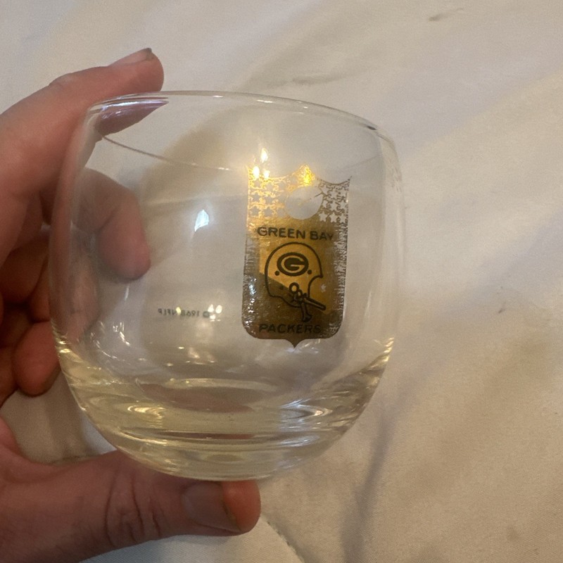 1968 Green Bay Packers Gold NFL Football Shield Logo Lowball Glass NFLP