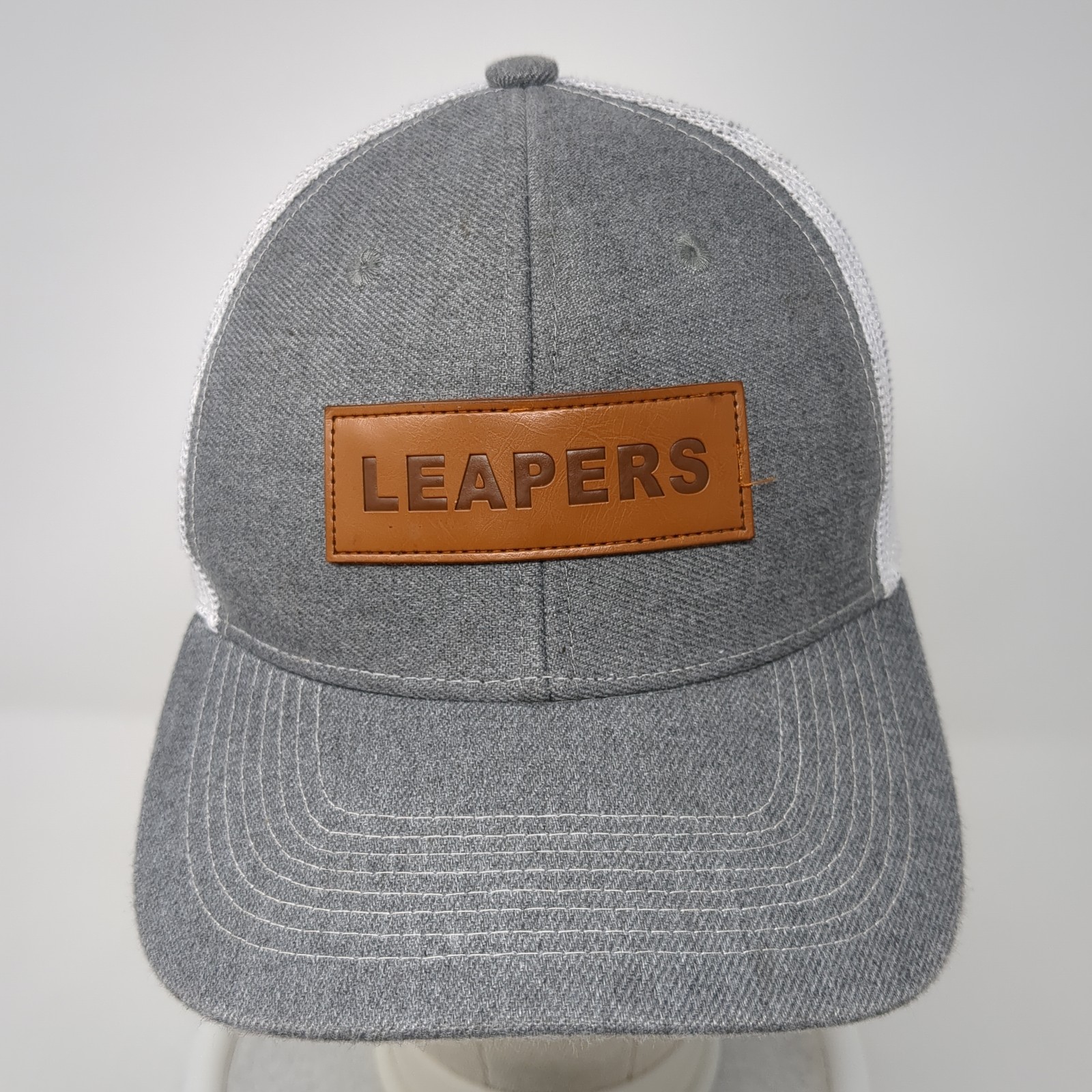 Leapers Patch Snapback Mesh Back Trucker Hat Gray… - image 2