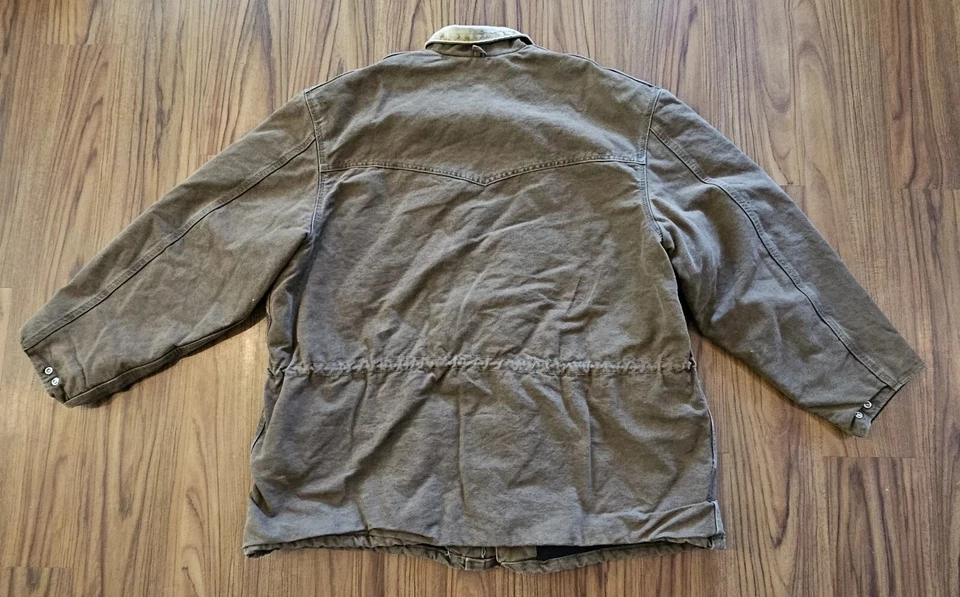 Abrigo de Colección Carhartt Granero Tareas: Hecho en EE. UU. - Marrón - 2XL XXL Edredón Forrado Cuello Foto 2 de 4