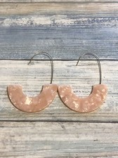 Threader Acrylic Peach Shimmer EARRINGS NWOT Drop Dangle