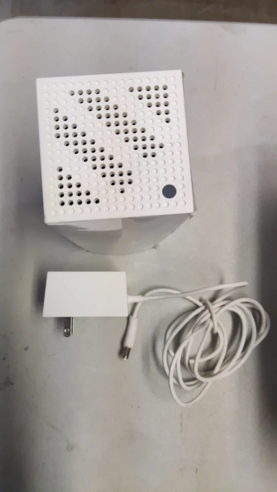 Linksys WHW03 Tri-Band Whole Home Wi-Fi System with Power Cord included - Image 4 of 4