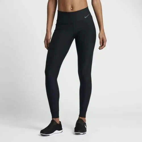 Nike store panel leggings