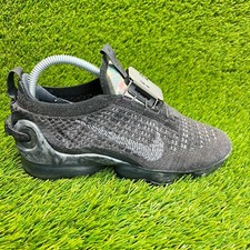 Nike Air VaporMax 2020 Flyknit Womens Size 7 Black Gray Running Shoes Sneakers