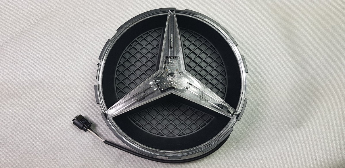 Mercedes Benz W166 ML beleuchteter Stern A1668173000 Led M-Klasse  