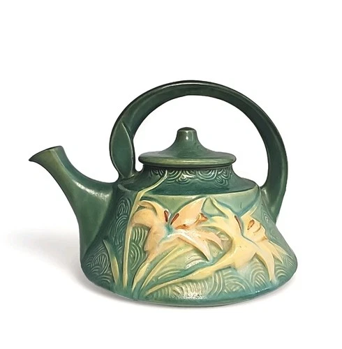 Vintage Roseville Zephyr Lily Teapot with Lid Muted Green 7. T USA