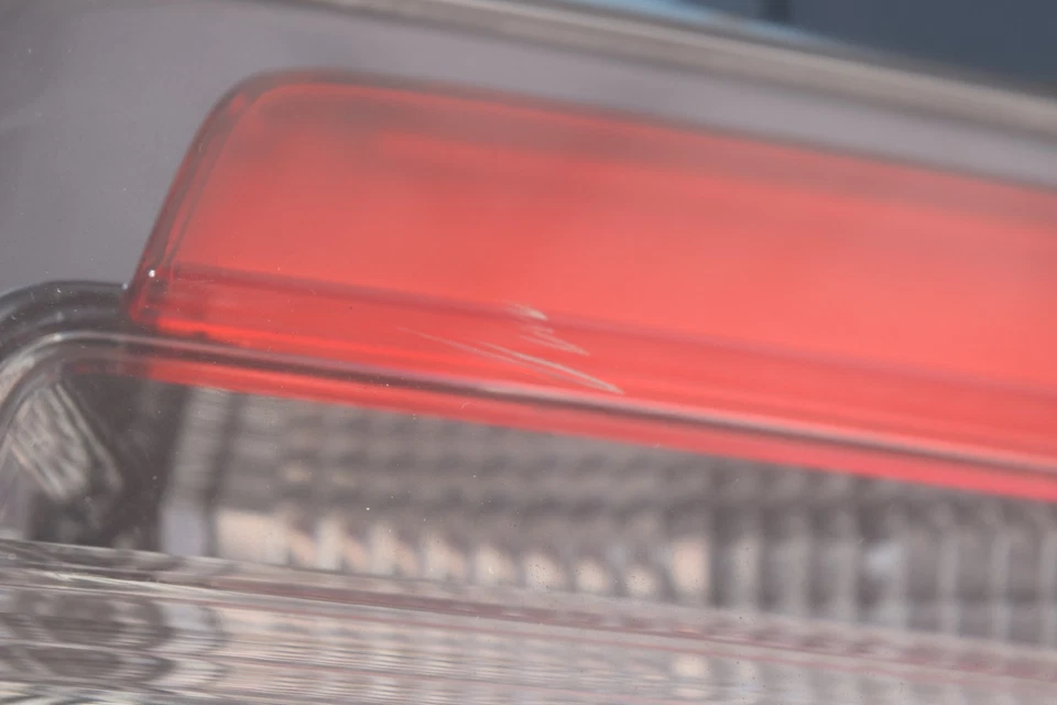 原始设备制造商 2013 2014 2015 年 2016 吉姆西 ACADIA 内侧右乘客尾灯 — 第 2/4 张图片