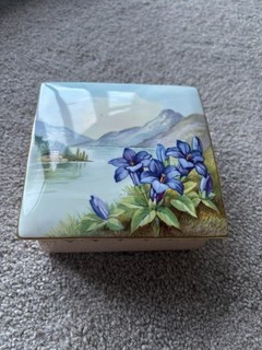 Minton Trinket Dish With lid
