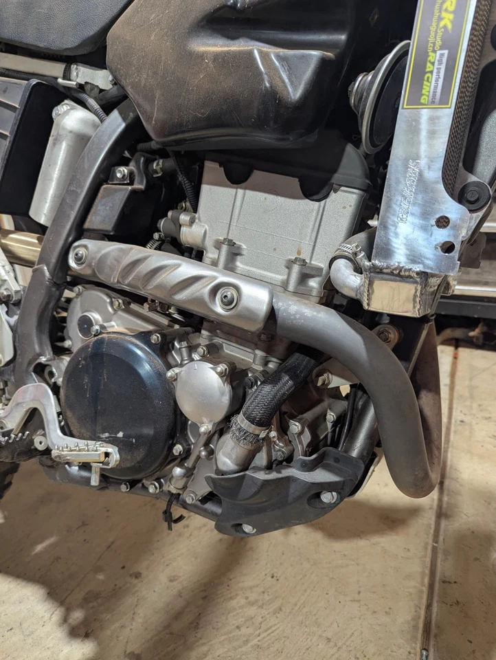 05-21 2016 SUZUKI DRZ 400S 400SM motor funciona perfectamente ver video Foto 2 de 4