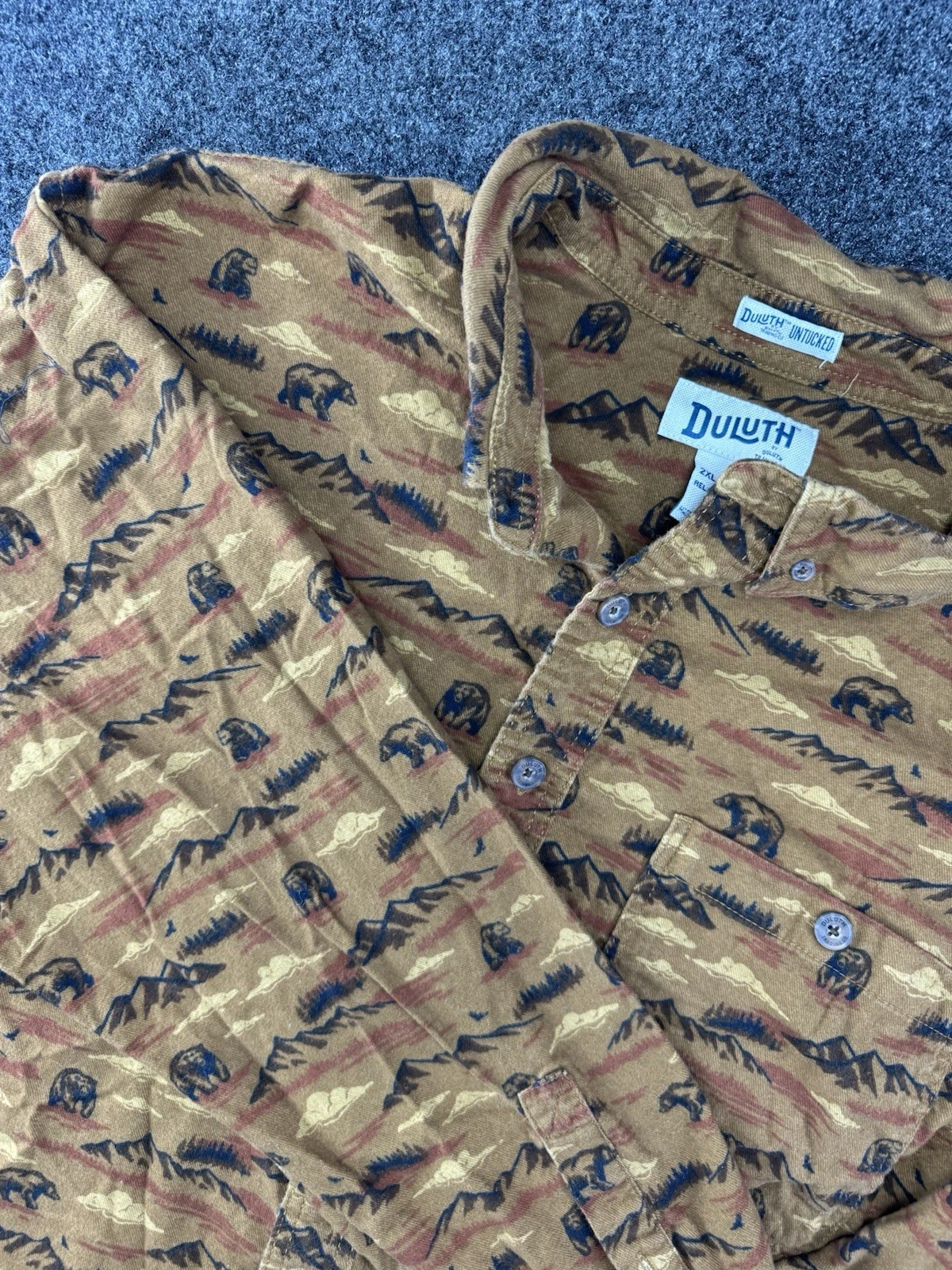 Duluth Trading Co Bear Print Flannel Shirt 2XL Tall Relaxed Fit Button Up