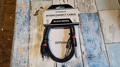 Roland RCC-3-2R28 1/4" TS to Dual RCA Jacks (1m). NEW