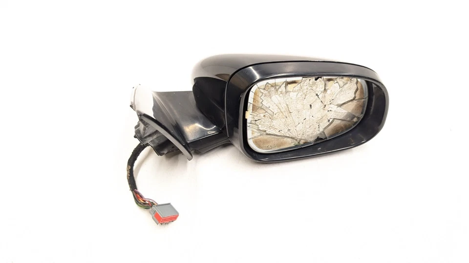 ESPEJO RETROVISOR LATERAL DERECHO PLEGABLE JAGUAR XJ X351 EN NEGRO 2010 DAÑADO Foto 4 de 4