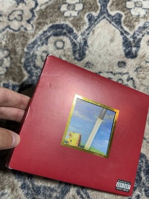Kanye West My Beautiful Dark Twisted Fantasy 2010 CD/DVD Deluxe