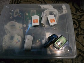 Sega Sports Edition DREAMCAST & Accessories/Controllers  Bundle