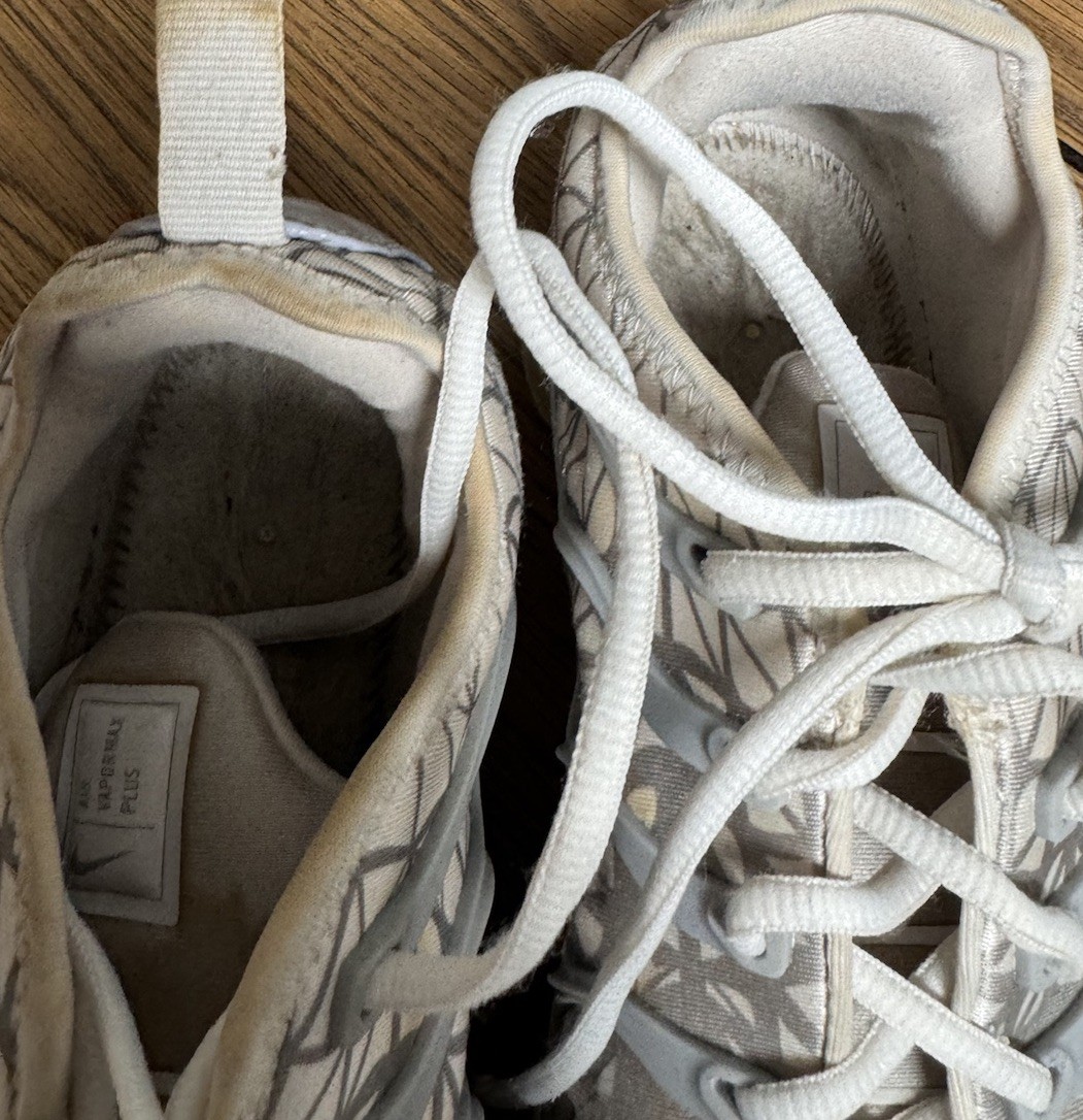 Nike Air Vapor Max Air Plus Sneakers Shoes Mens 9 Silver White thumbnail 3