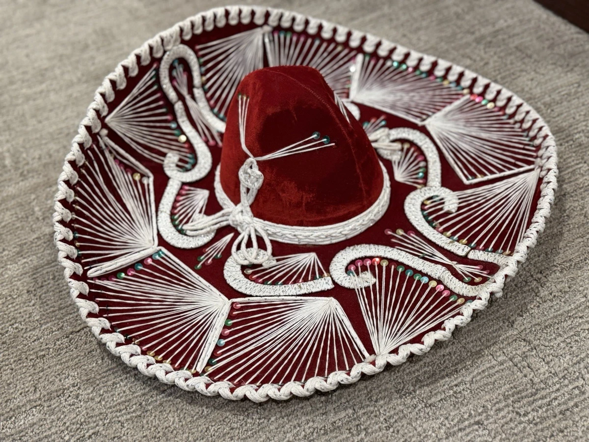 Chapeau mexicain en feutre rouge • Créations Chapeaux