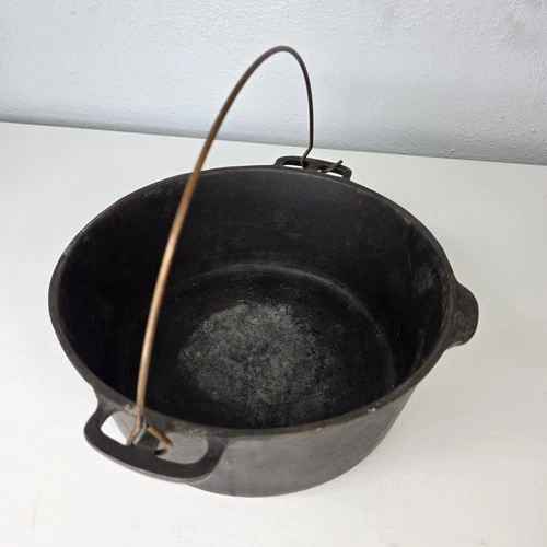 Vintage Wagner Ware 1891 Original 5 Qt. Cast Iron Dutch Oven No Lid USA Made